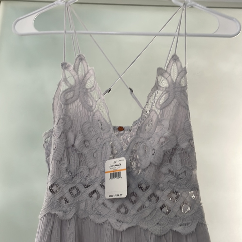 FreePeople - Picture 2 of 3
